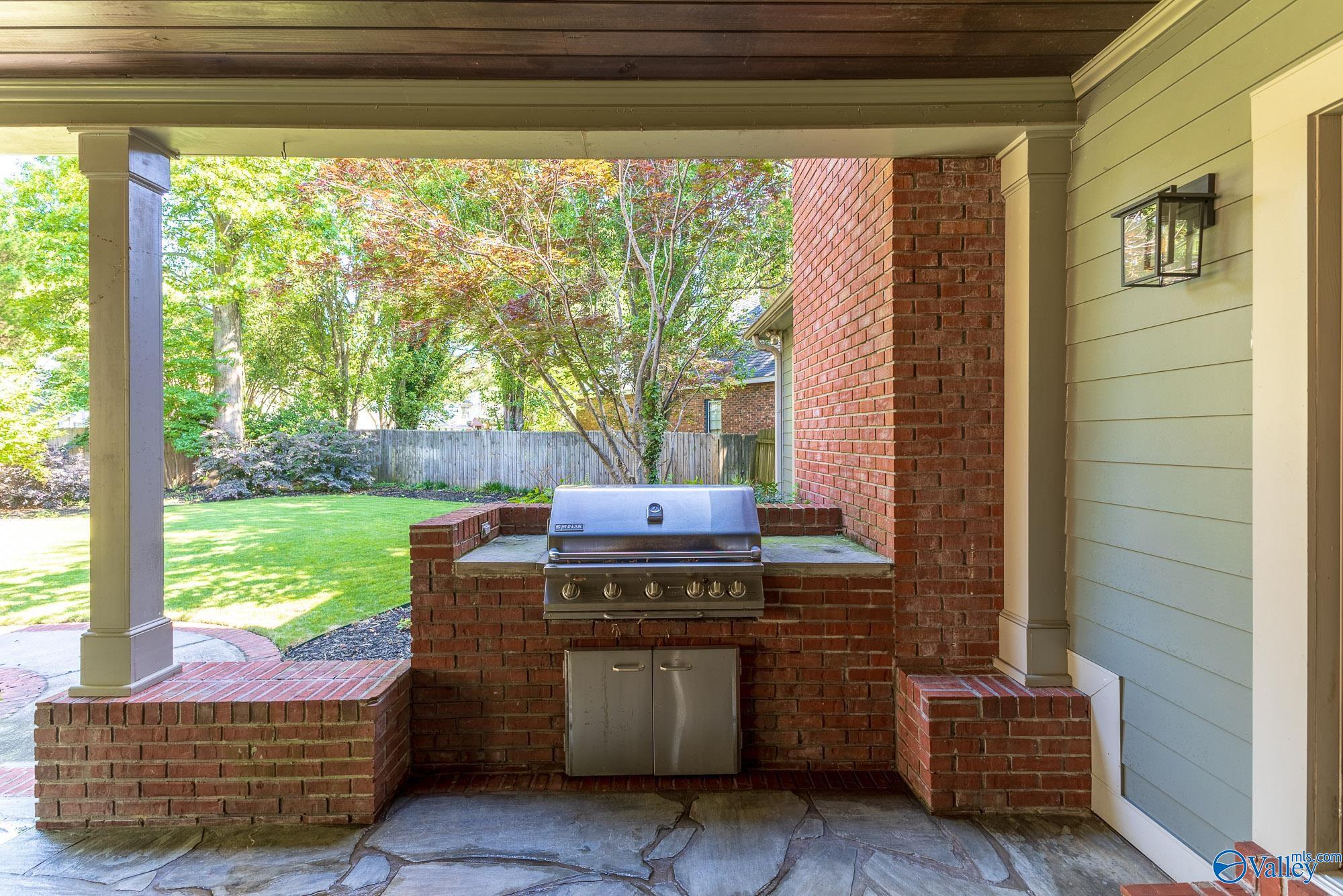 2401 Surrey Lane, Decatur, Alabama image 35