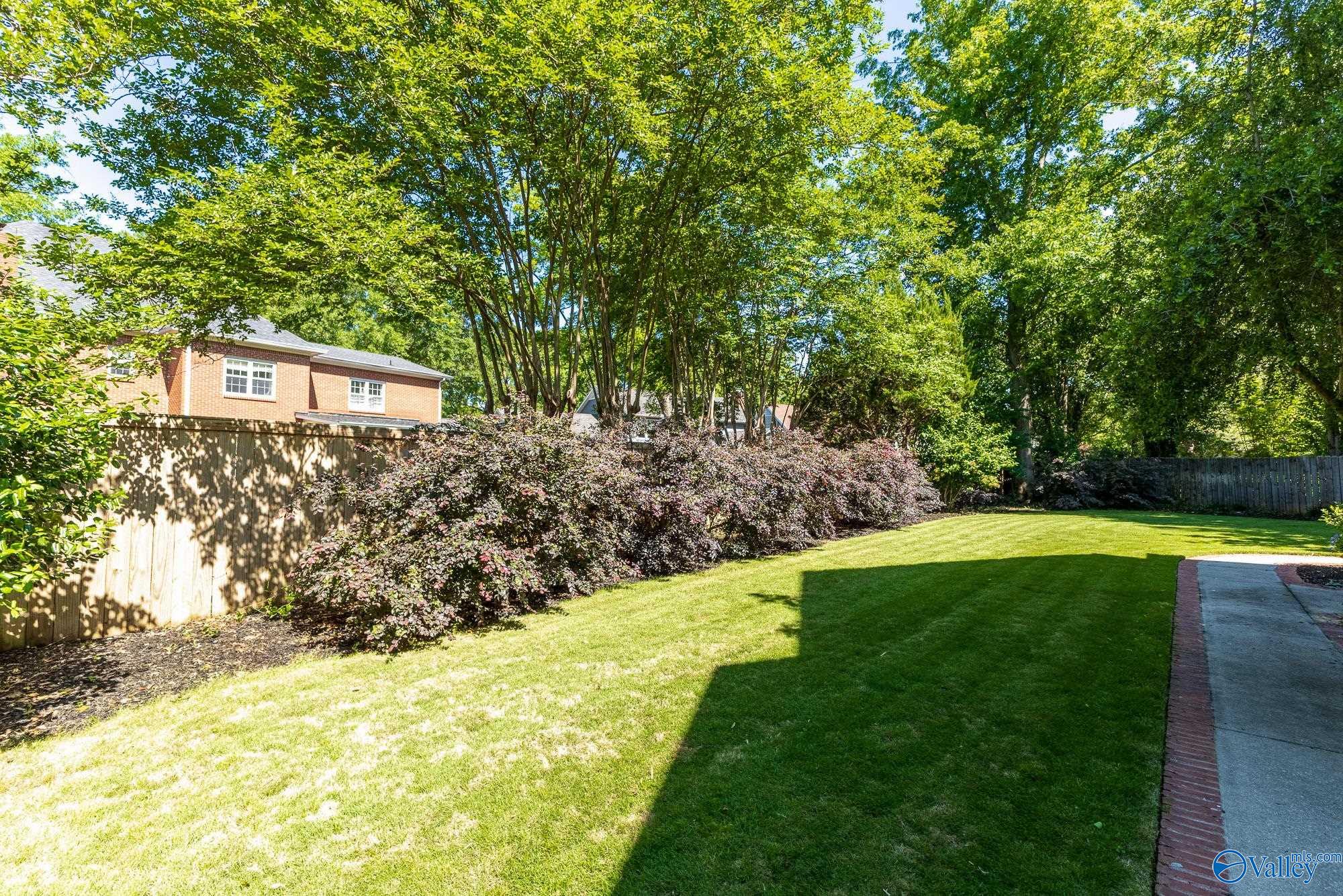 2401 Surrey Lane, Decatur, Alabama image 41