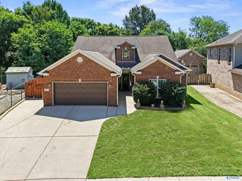 Homes For Sale - 15124 Lakeside Trail<br/> Madison County, Huntsville, AL 35803