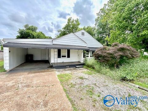 Homes For Sale - 1544 Mckinley Avenue<br/> Huntsville, AL 35801
