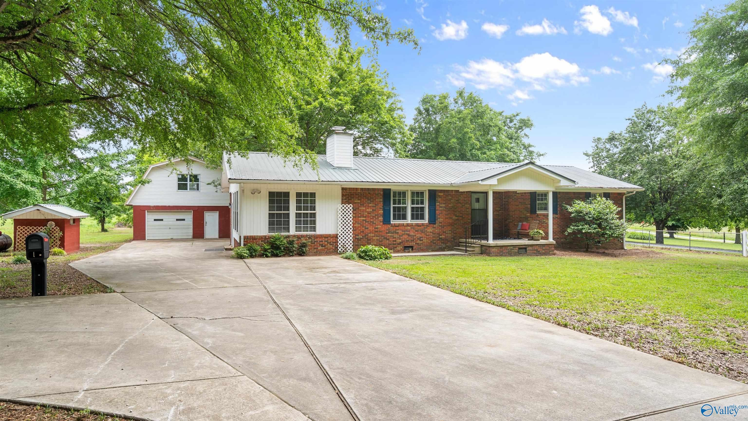 25556 Beatline Road, Athens, Alabama image 4