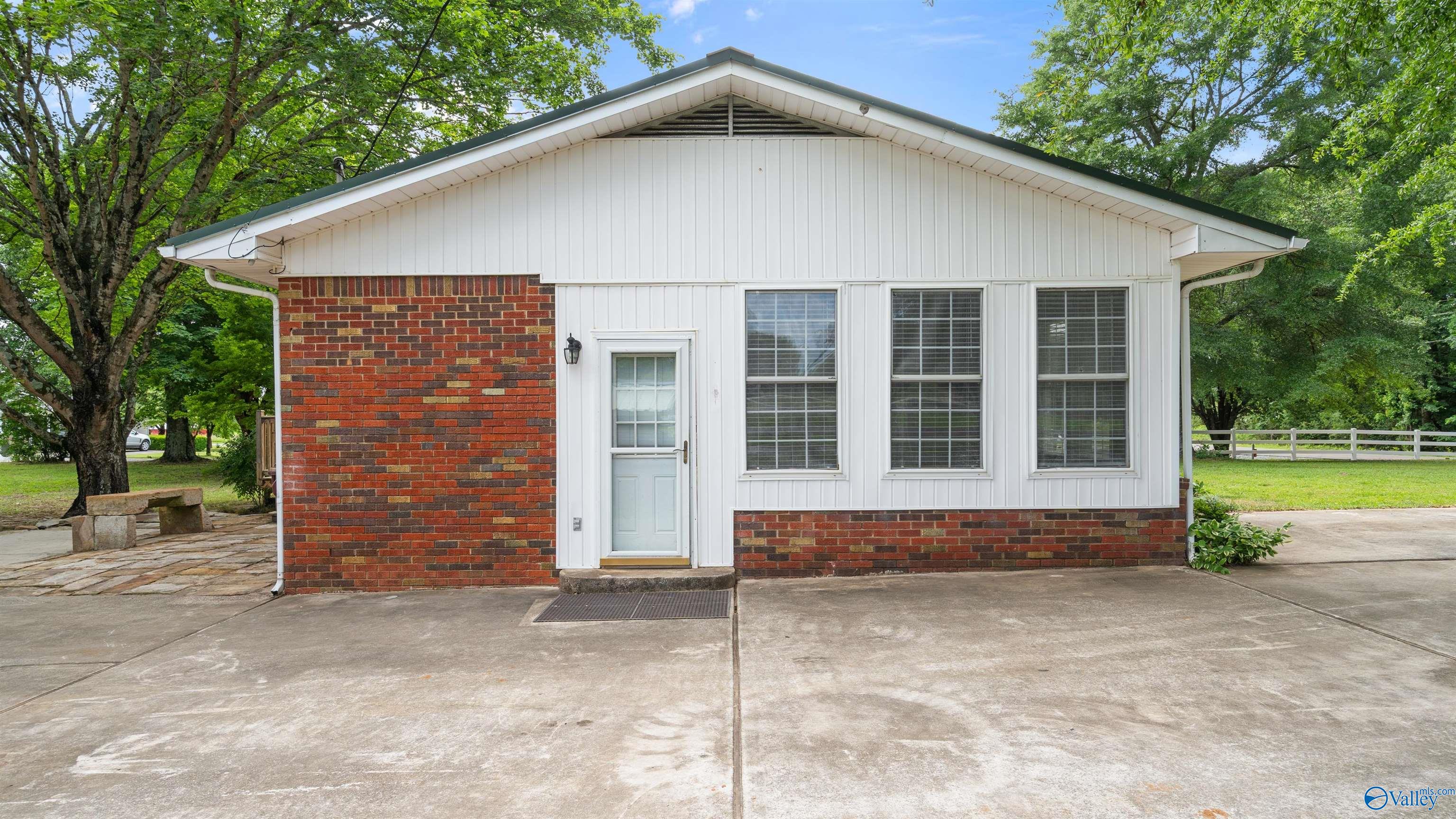 25556 Beatline Road, Athens, Alabama image 30
