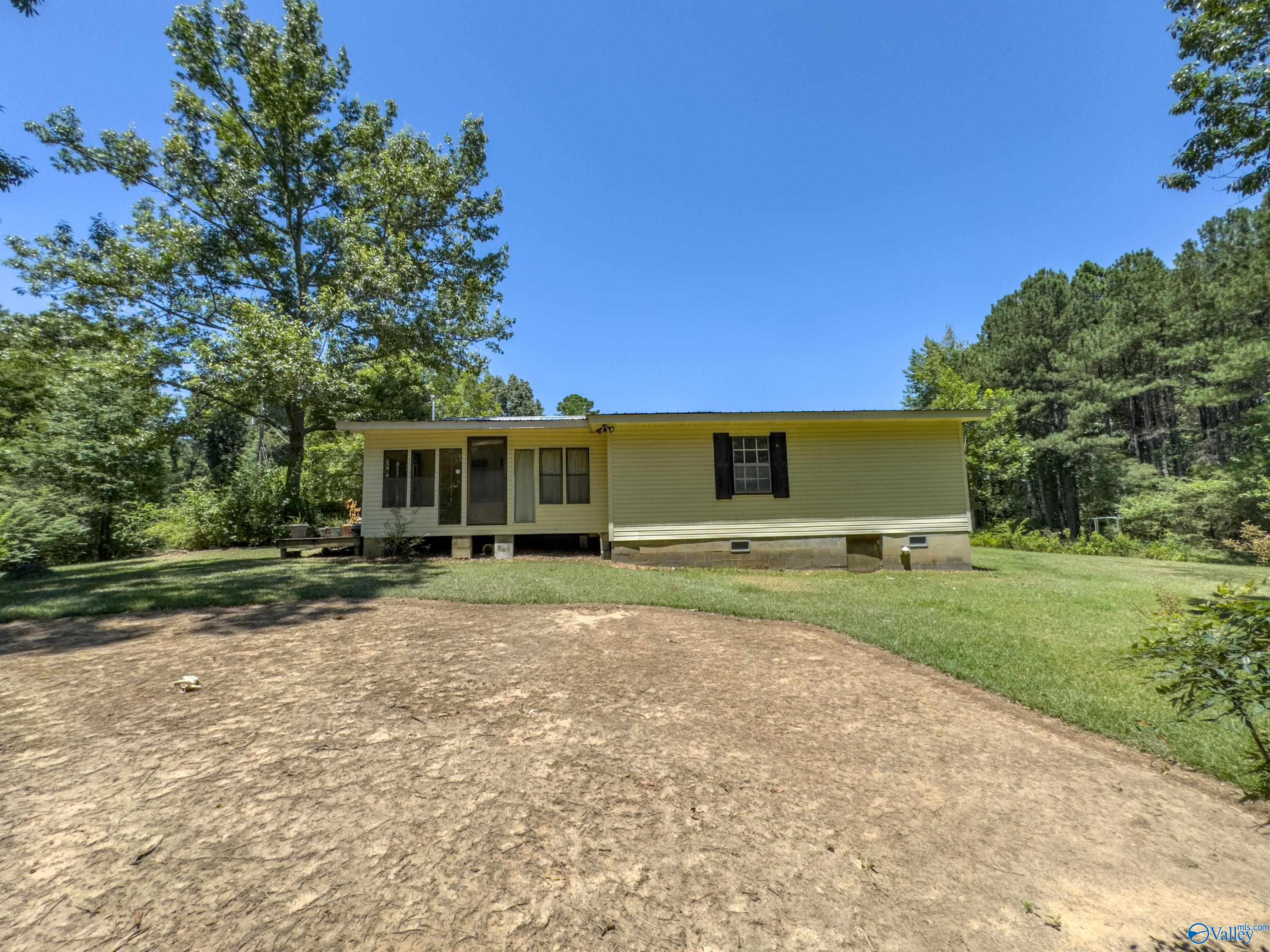 251 Winding Brook Drive, Guntersville, Alabama image 8