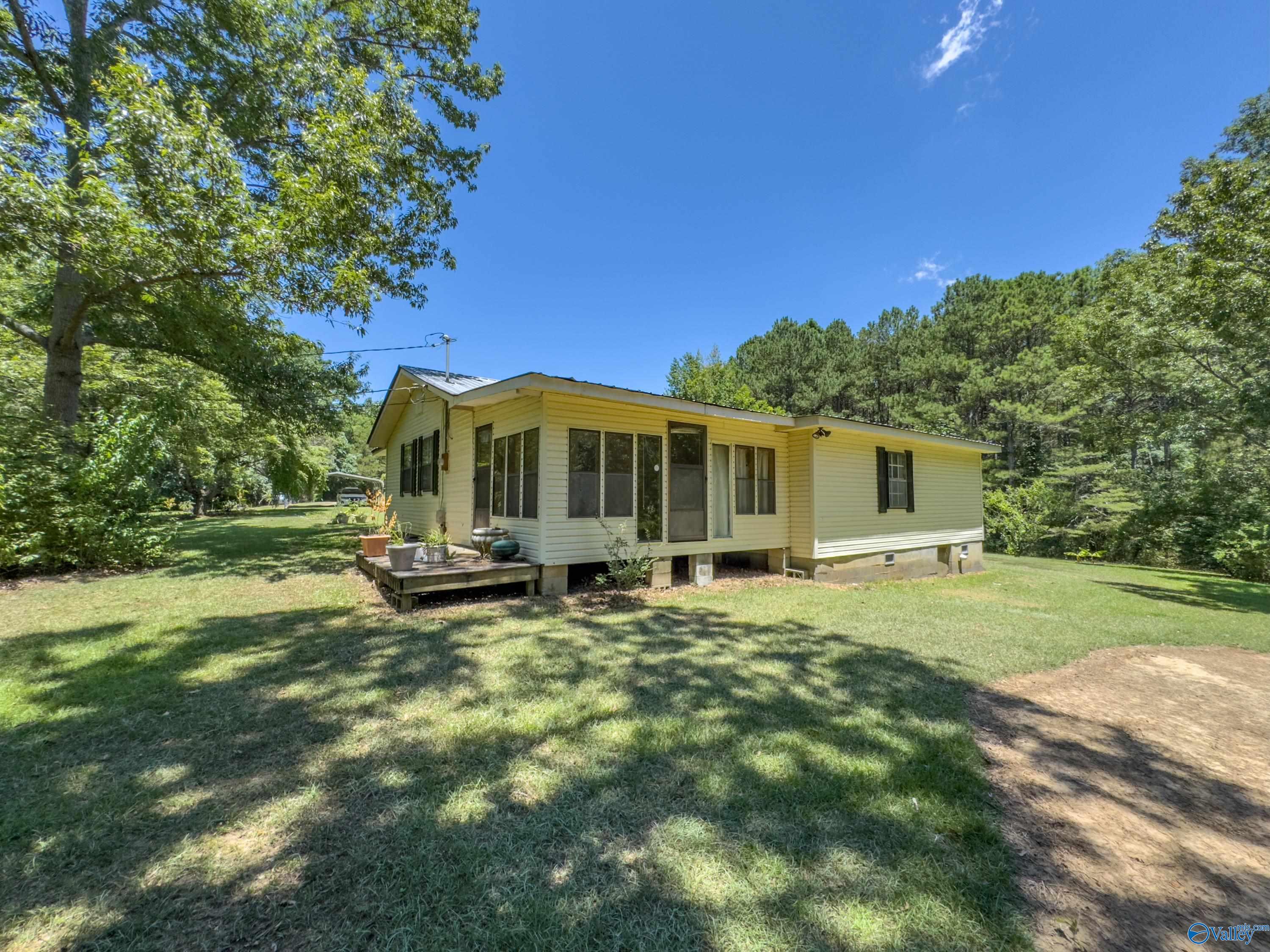 251 Winding Brook Drive, Guntersville, Alabama image 9