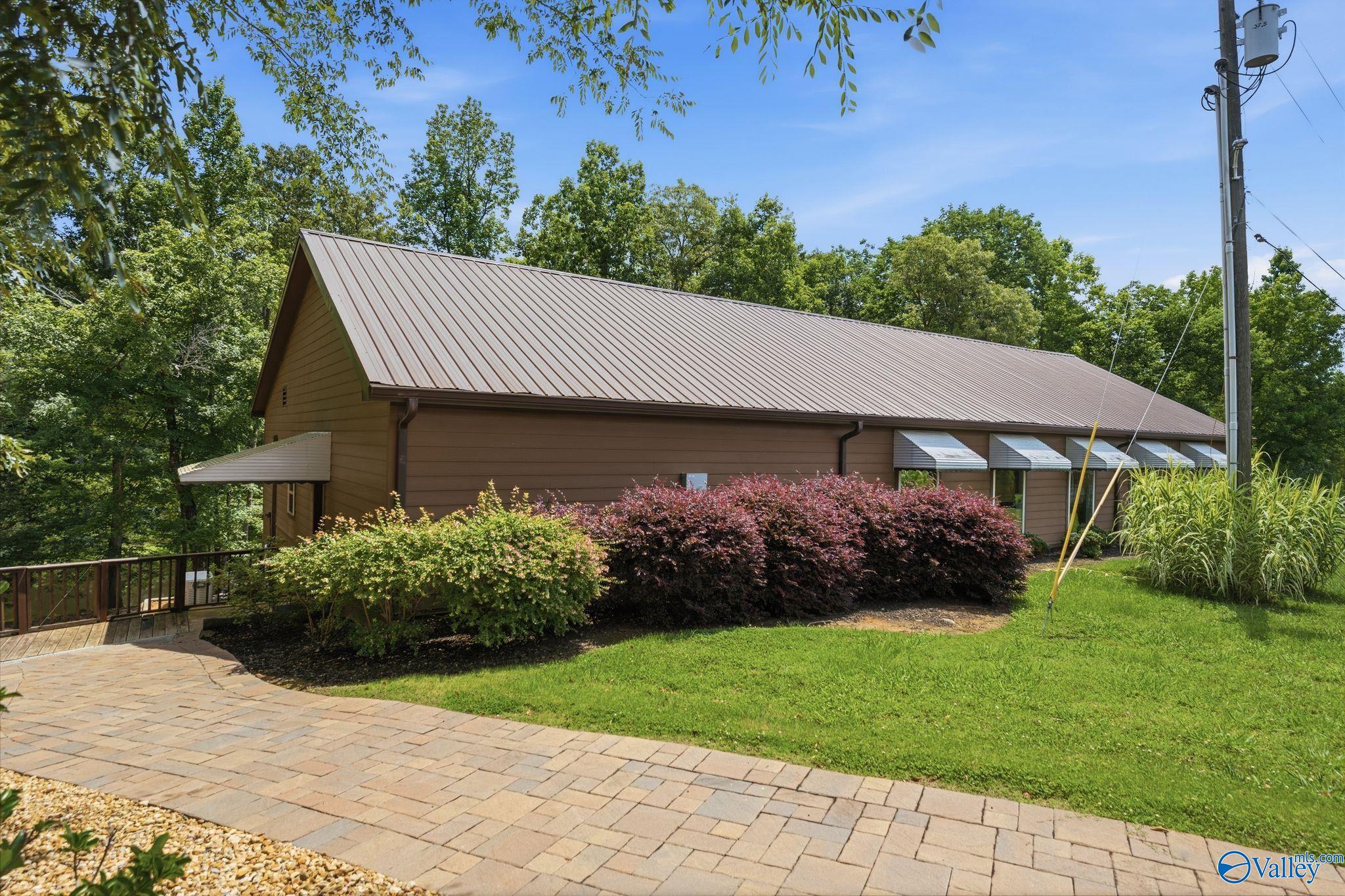 553 1/2 Old Six Mile Road