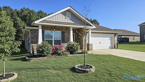 Photo of 16504 Eden Drive, Athens, AL 35613 (MLS # 21905484)