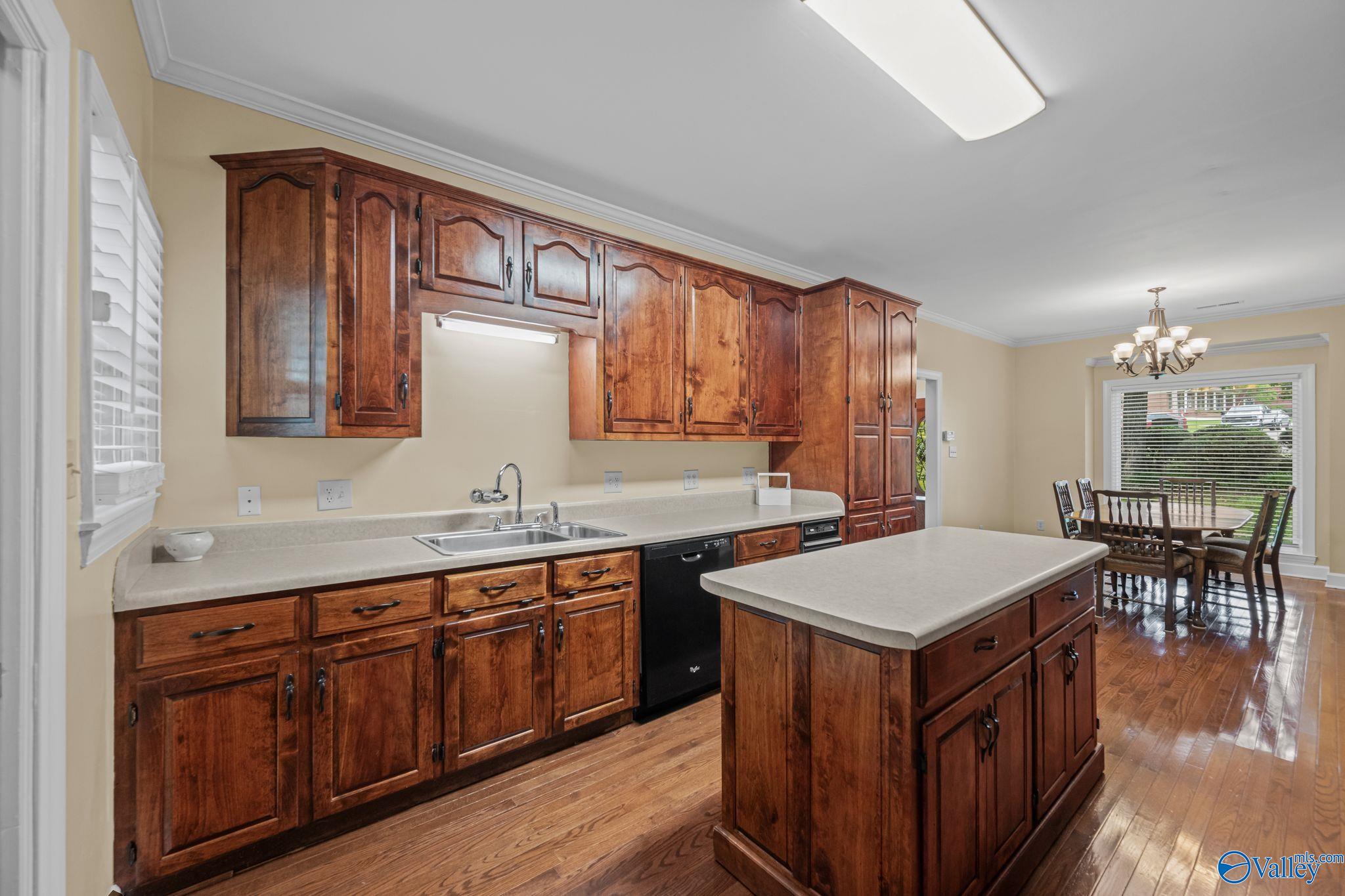 3414 Stillwood Drive, Decatur, Alabama image 17