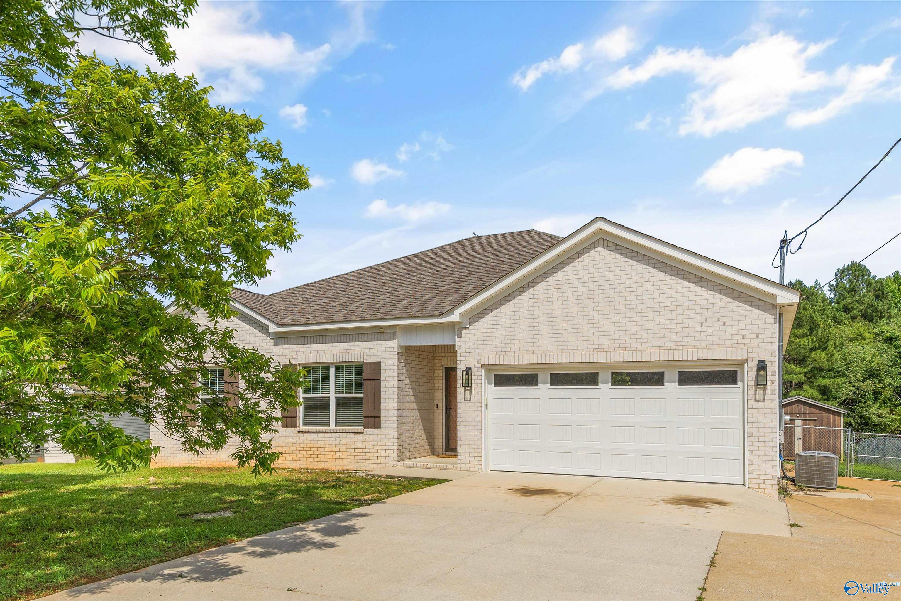 12890 Quartz Circle