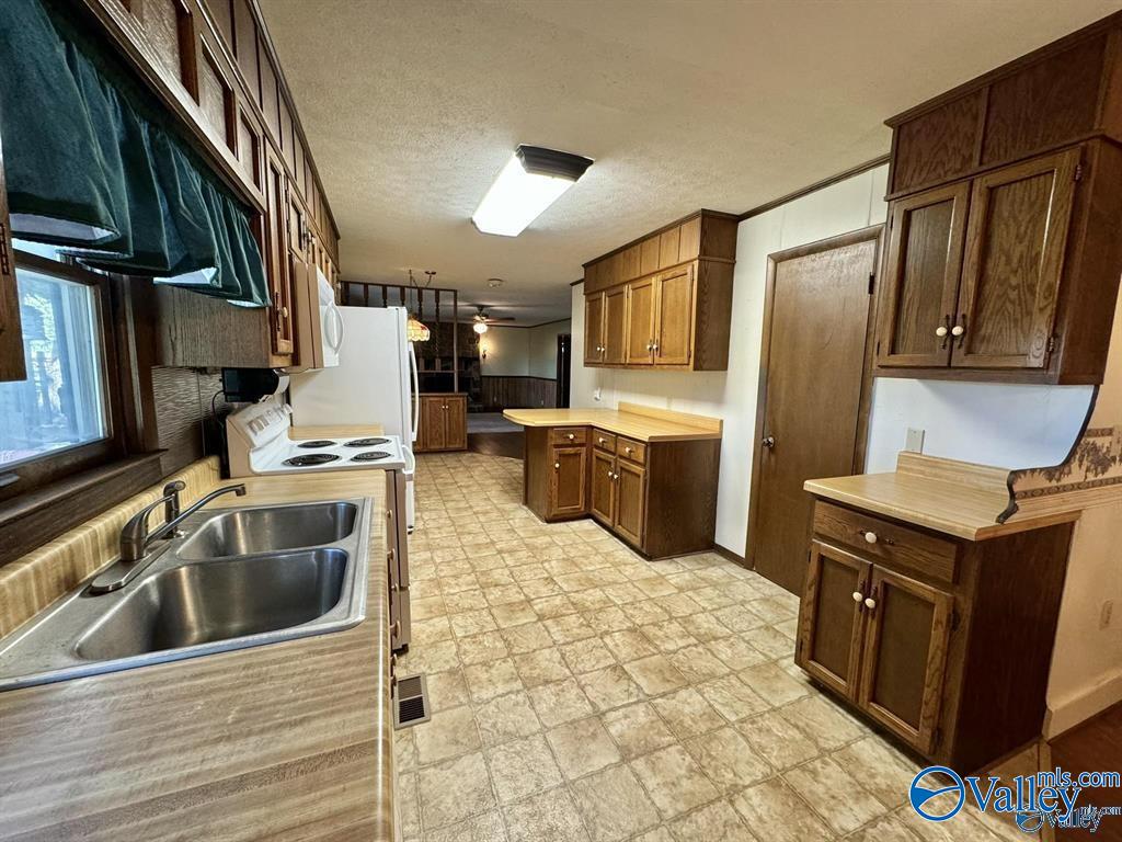 1685 County Road 837, Boaz, Alabama image 5