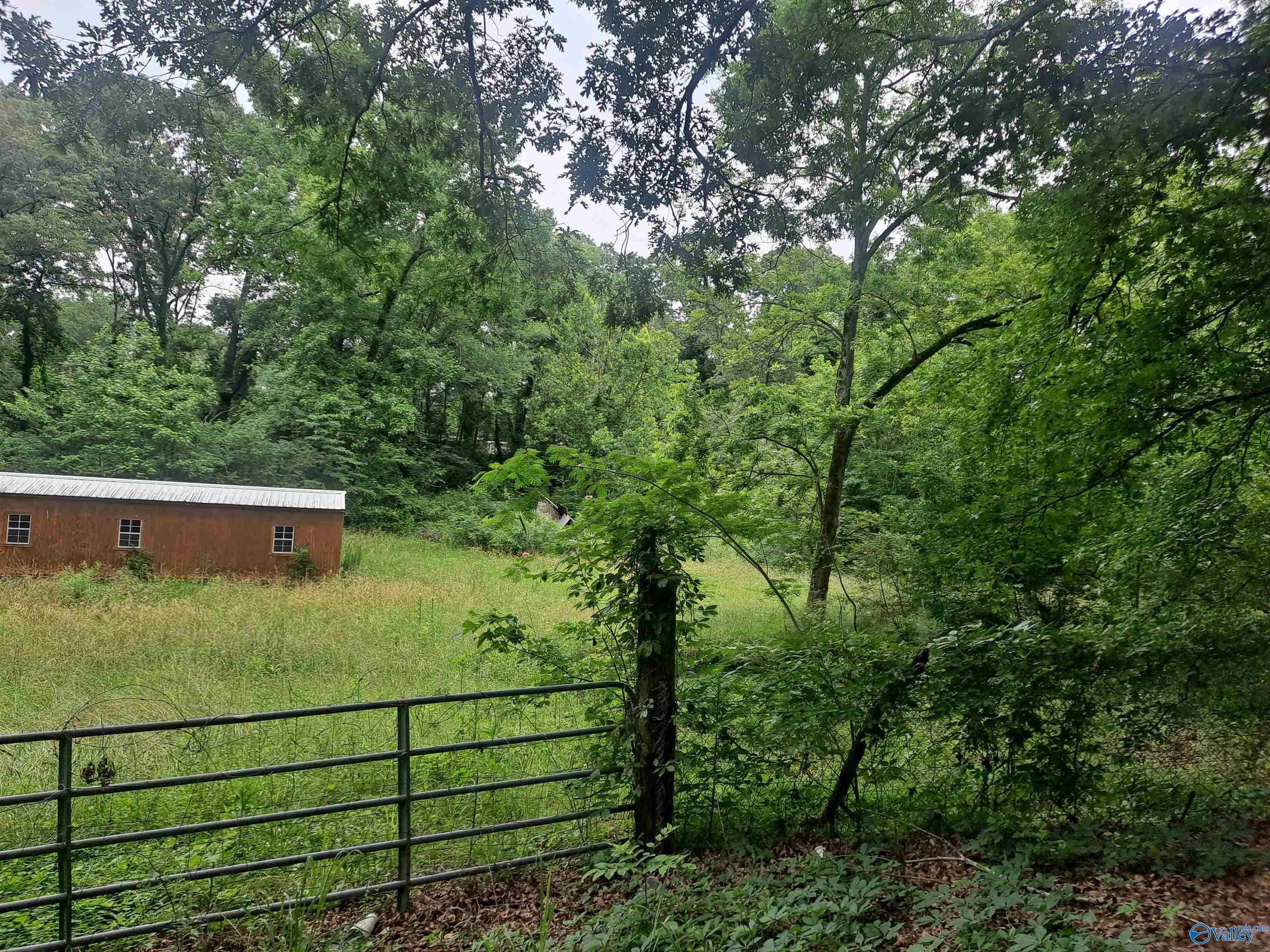 1150 W 33rd Street, Anniston, Alabama image 1