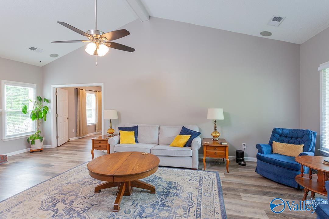 104 Pebblecreek Drive, Harvest, Alabama image 6