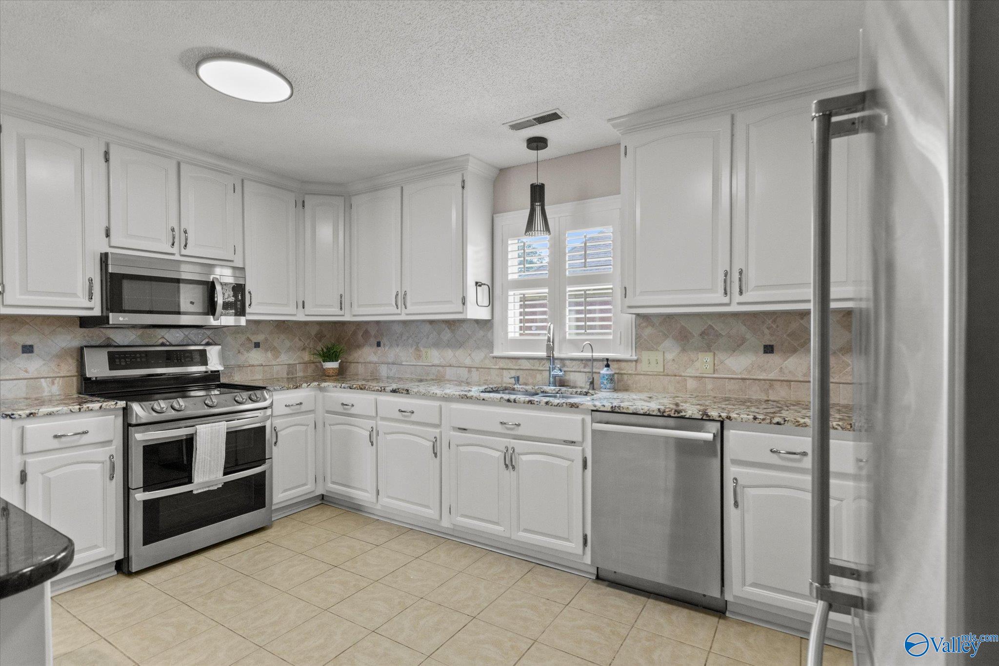 107 Calstock Court, Huntsville, Alabama image 12