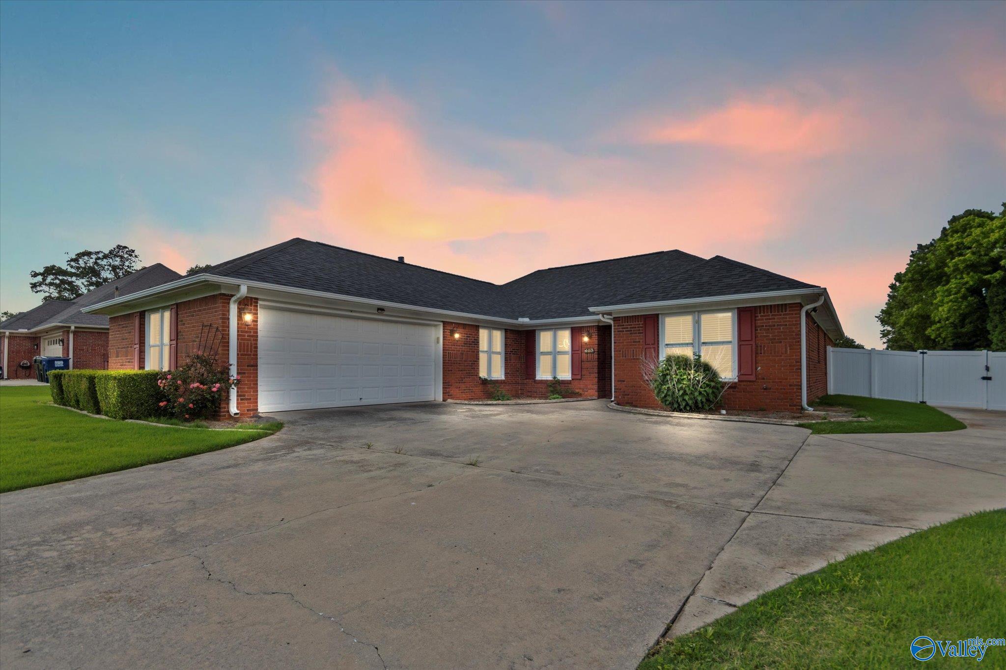 107 Calstock Court, Huntsville, Alabama image 2