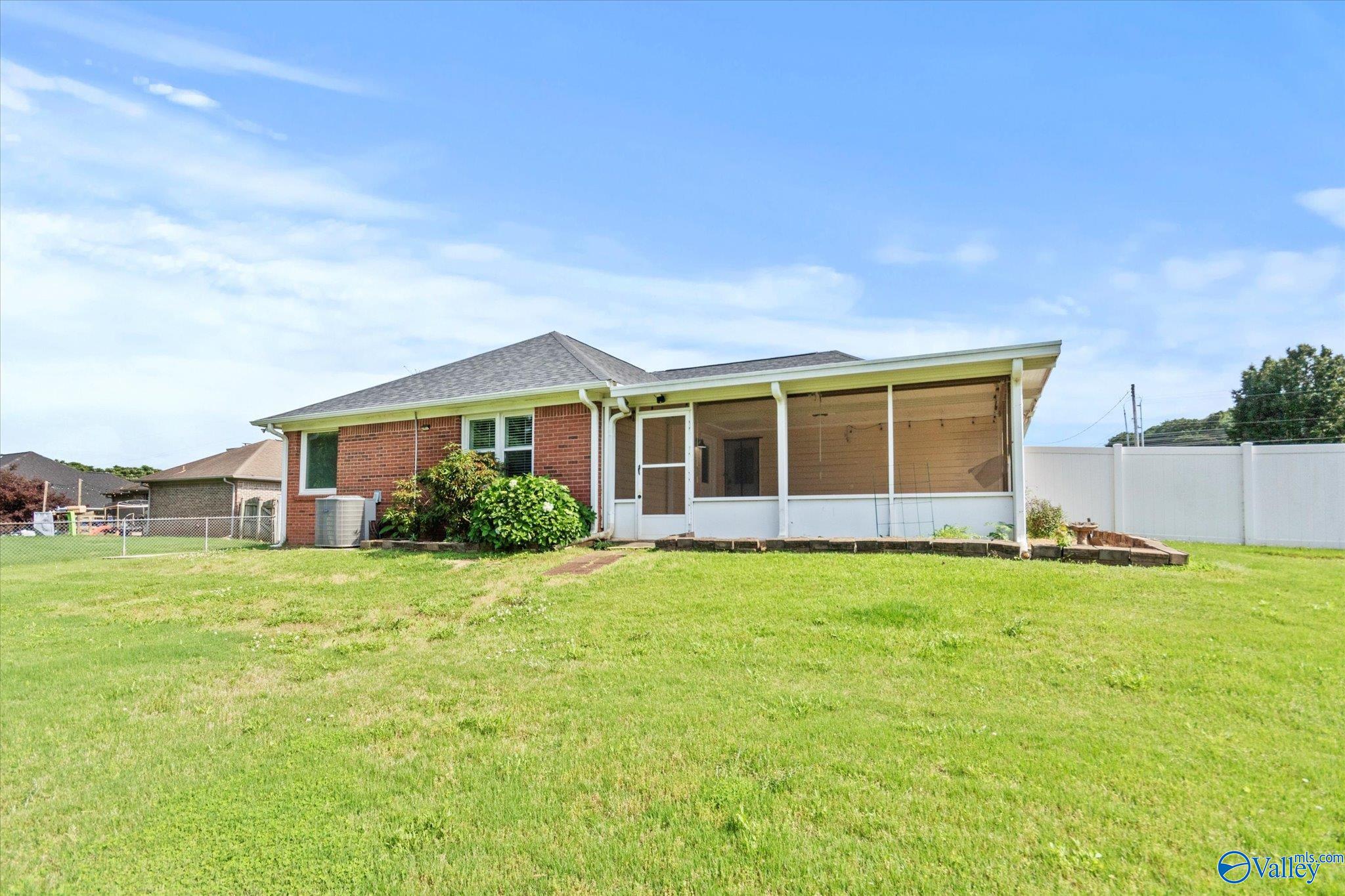 107 Calstock Court, Huntsville, Alabama image 35