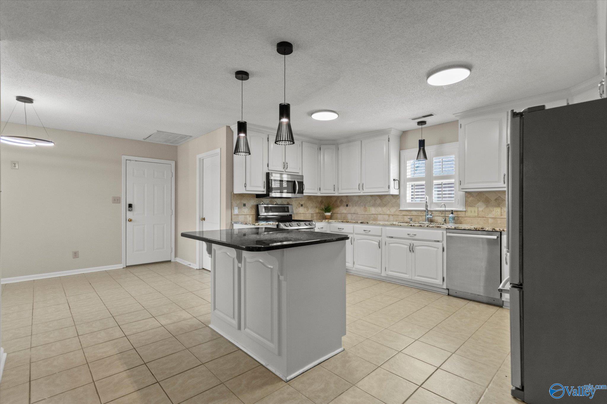 107 Calstock Court, Huntsville, Alabama image 13