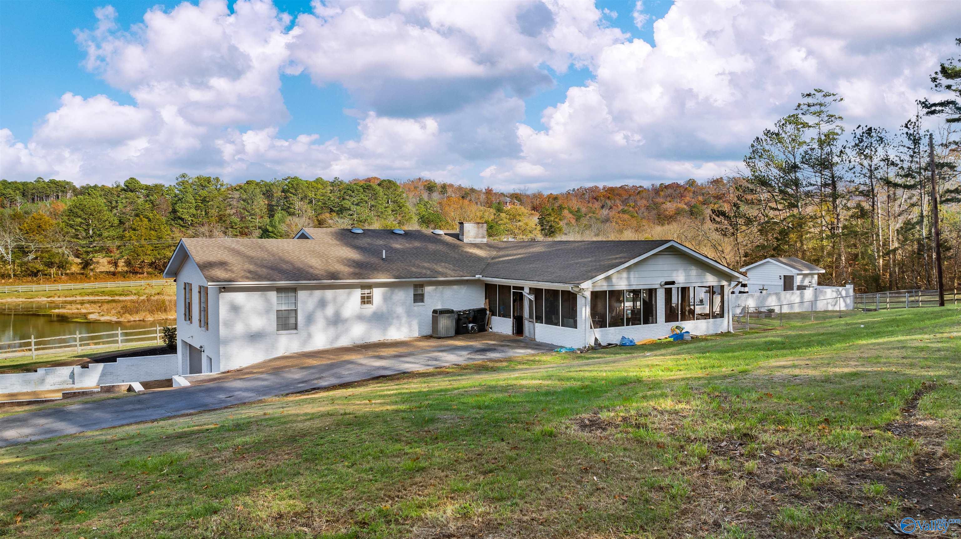 906 48th Street, Fort Payne, Alabama image 8