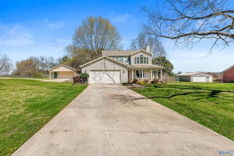 Photo of 221 Slaterock Road, Hazel Green, AL 35750 (MLS # 21912366)