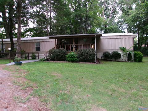 Mobile Home For Sale - 106 Grove Circle<br/> Madison County, Meridianville, AL 35759