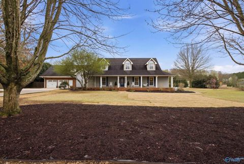 Homes For Sale - 119 Matt Phillips Road<br/> Huntsville, AL 35806