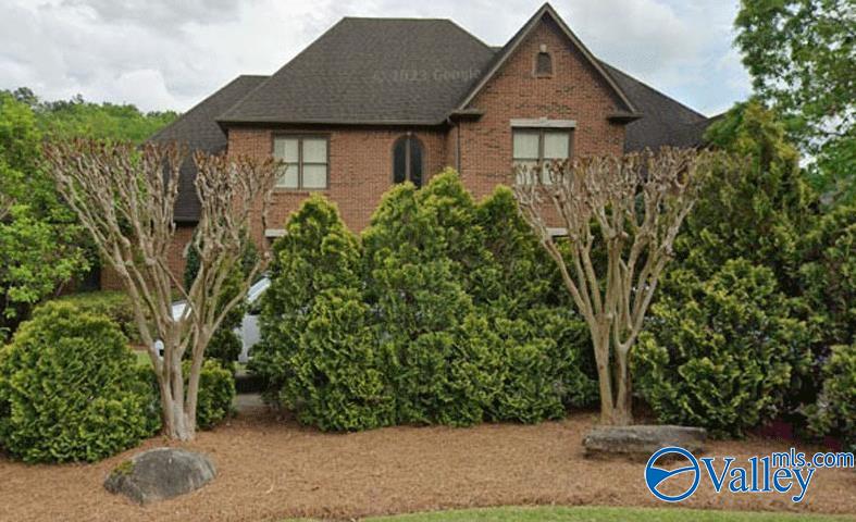 5167 Lake Crest Circle, Hoover, Alabama image 1