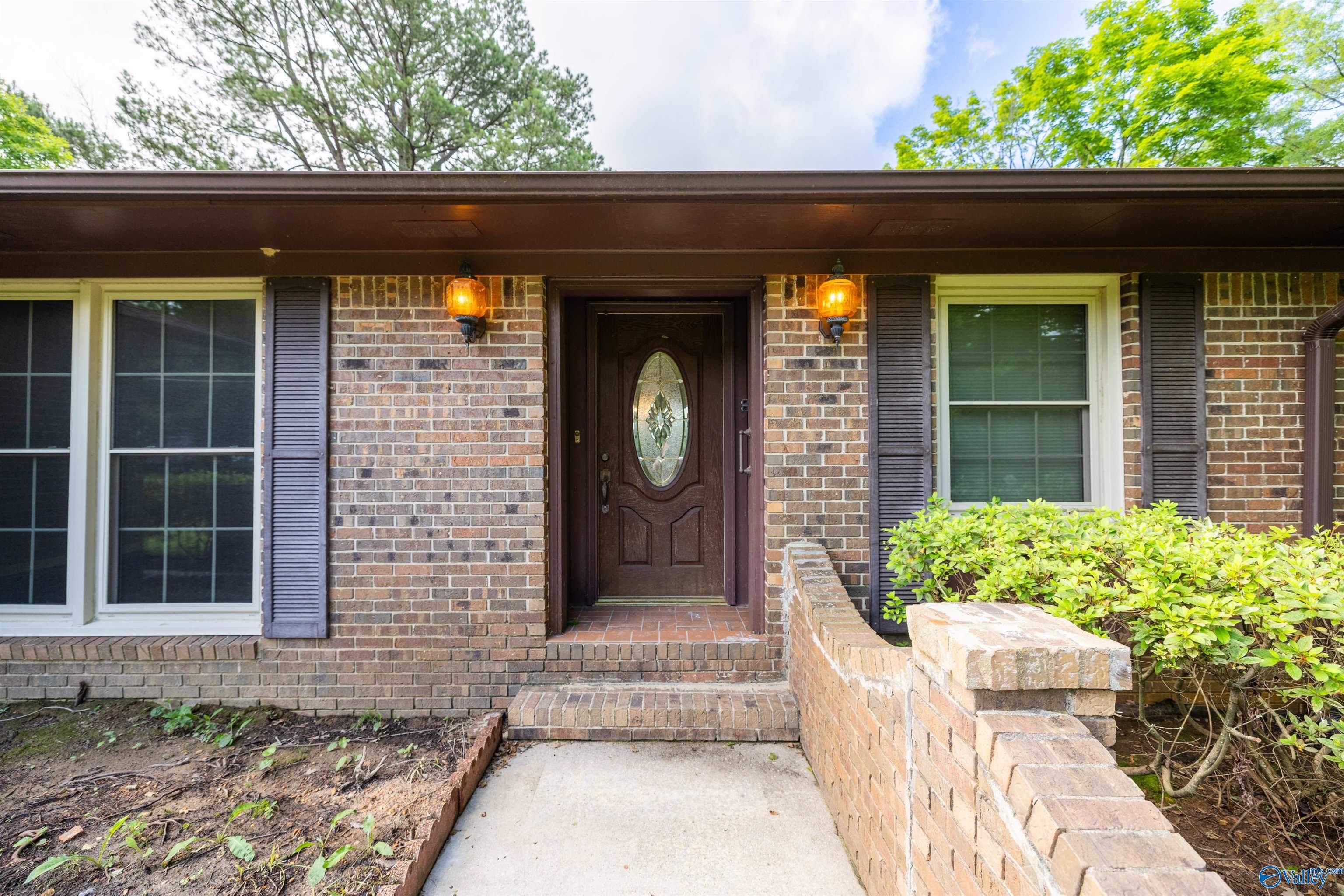 487 Rock Cliff Road, Hamilton, Alabama image 4