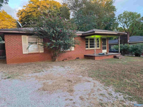 Homes For Sale - 3606 Pulaski Pike<br/> Huntsville, AL 35810