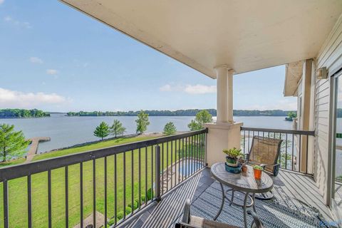 Photo of 12100 Two Rivers Drive PH-F #PH-F, Athens, AL 35611 (MLS # 21917063)