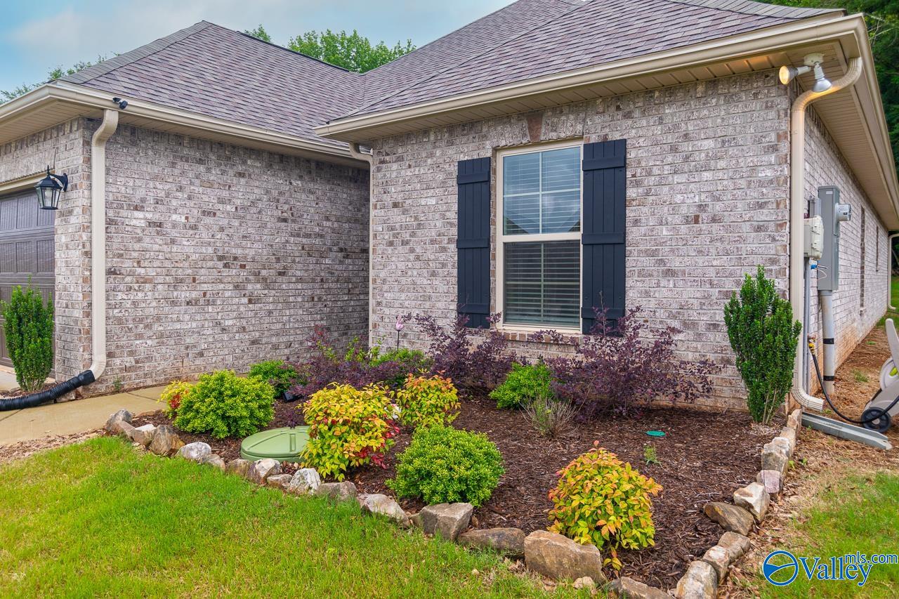 154 Midpark Drive, Meridianville, Alabama image 3