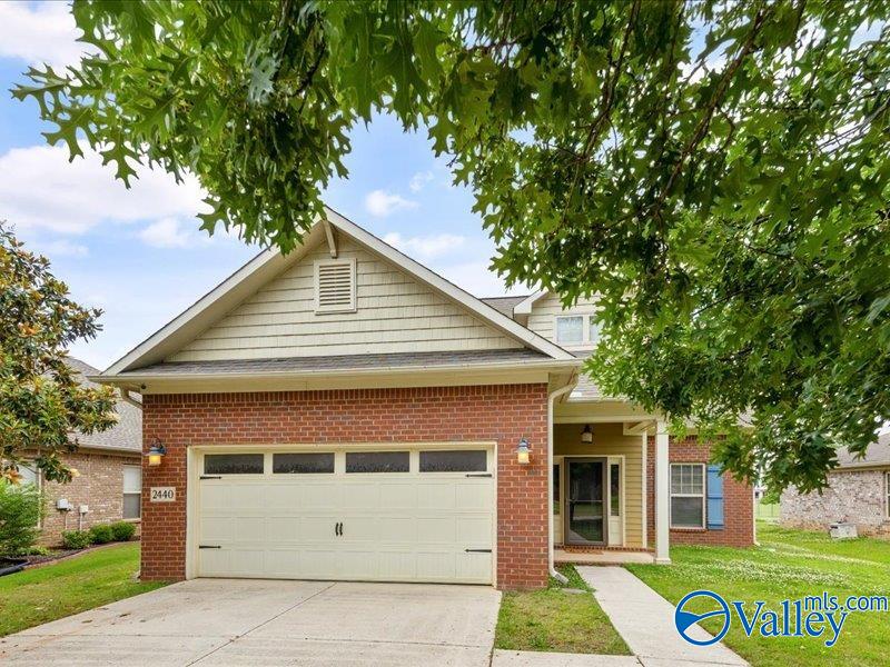 2440 Bell Manor Drive SW