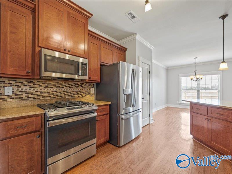 2440 Bell Manor Drive SW