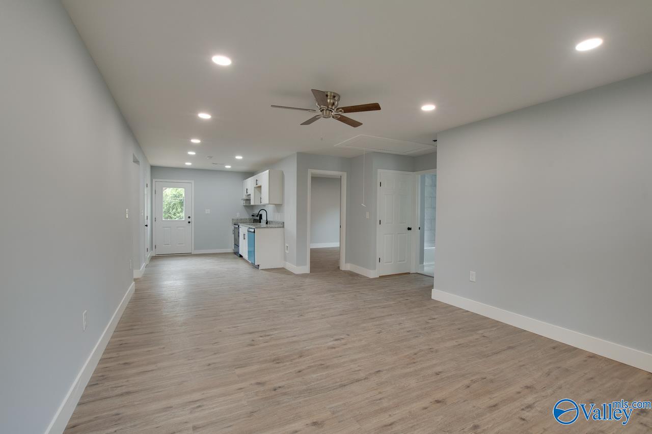 3913 Pine Avenue, Huntsville, Alabama image 12