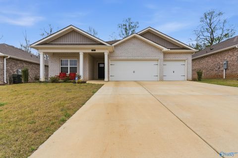 Homes For Sale - 344 Sandy Oak Drive<br/> Harvest, AL 35749