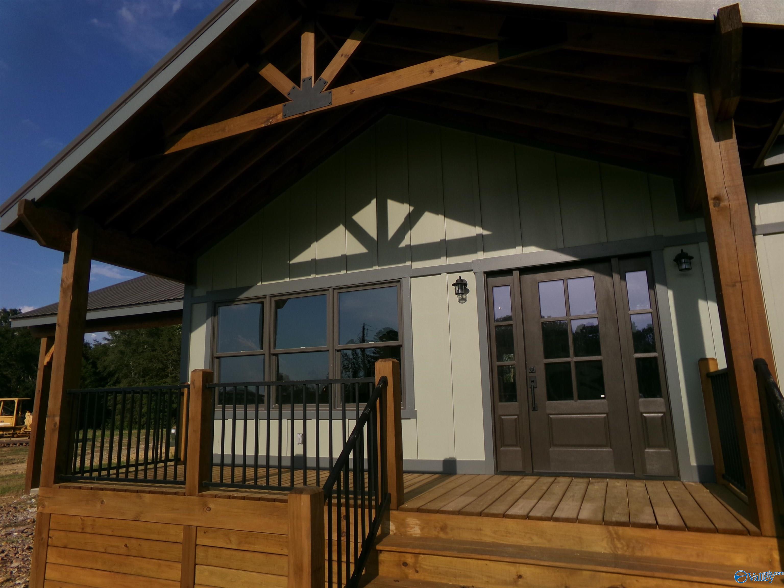 1825 County Road 40