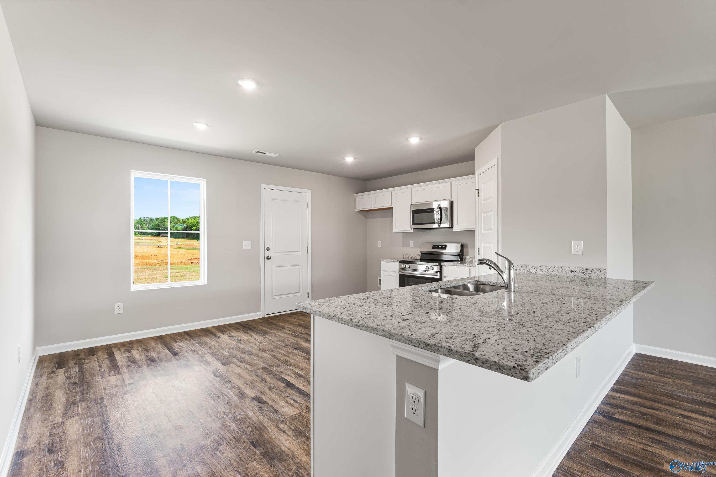 105 Trolley Court, New Market, Alabama image 7