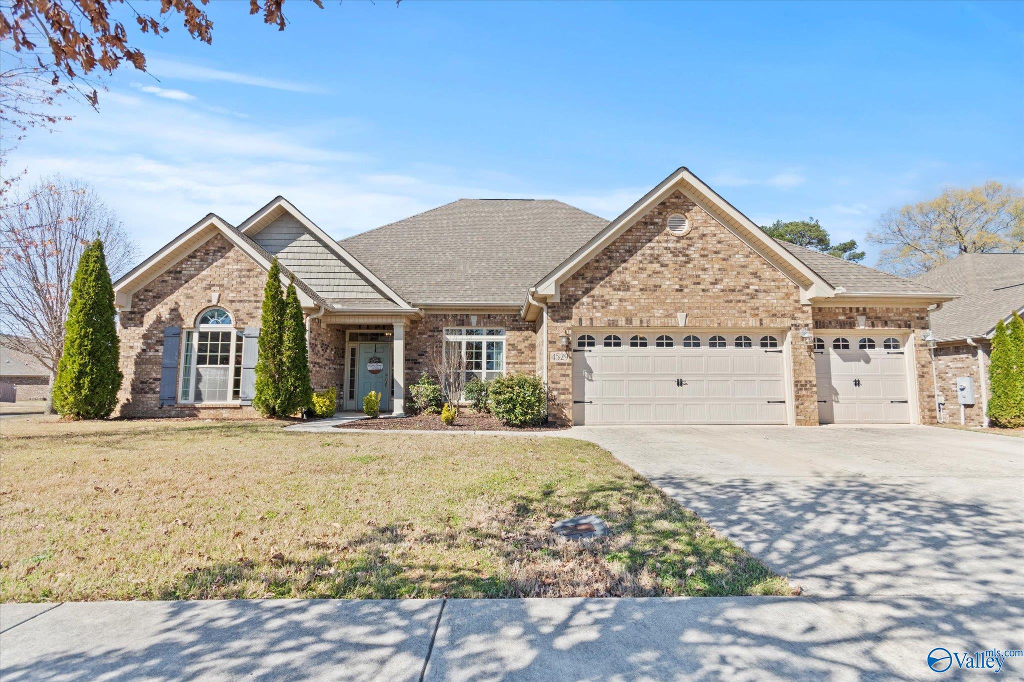 4529 SE Blairmont Drive, Owens Cross Roads, Alabama image 1