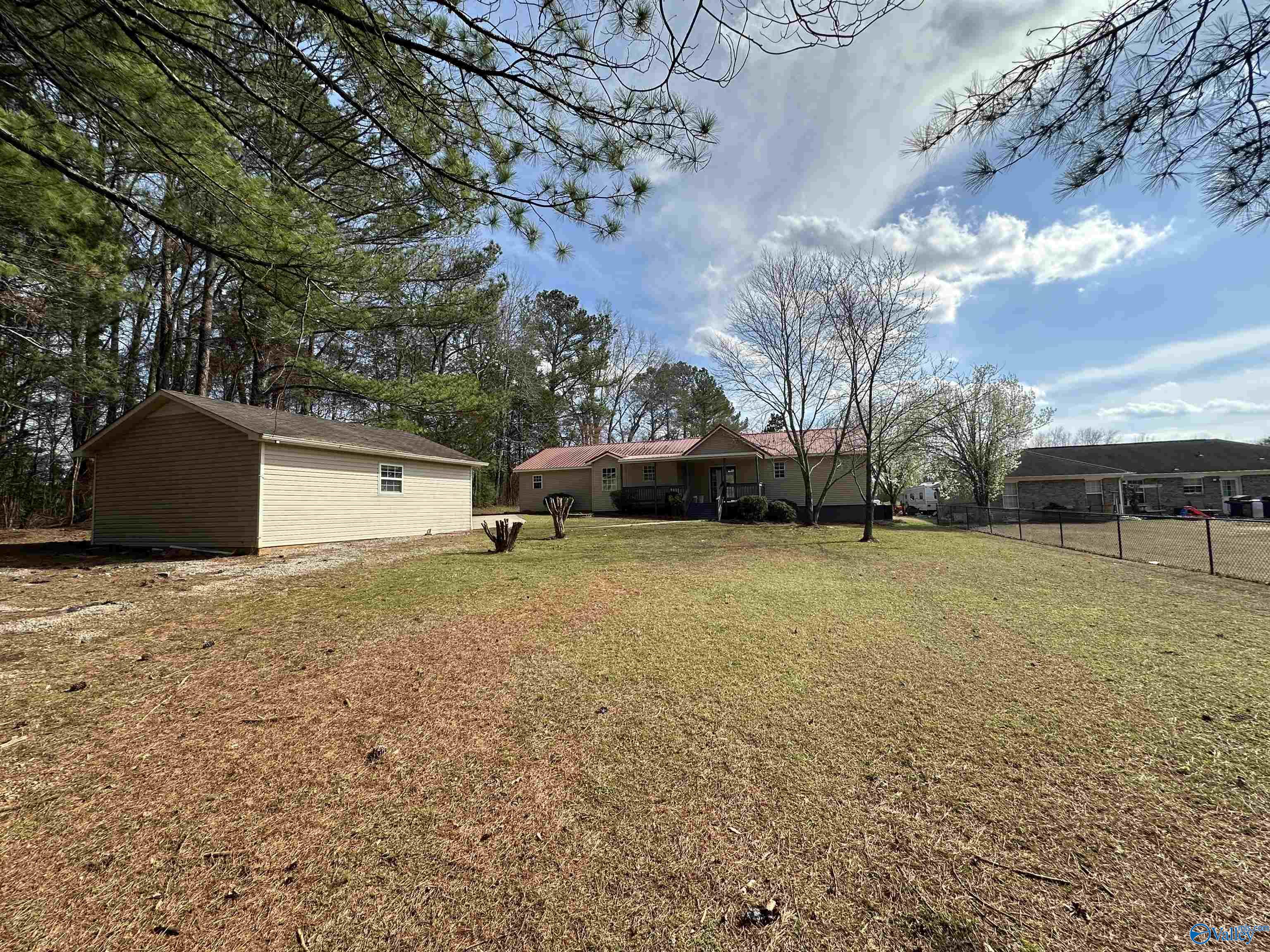 195 Brook Wind Drive, Hazel Green, Alabama image 6