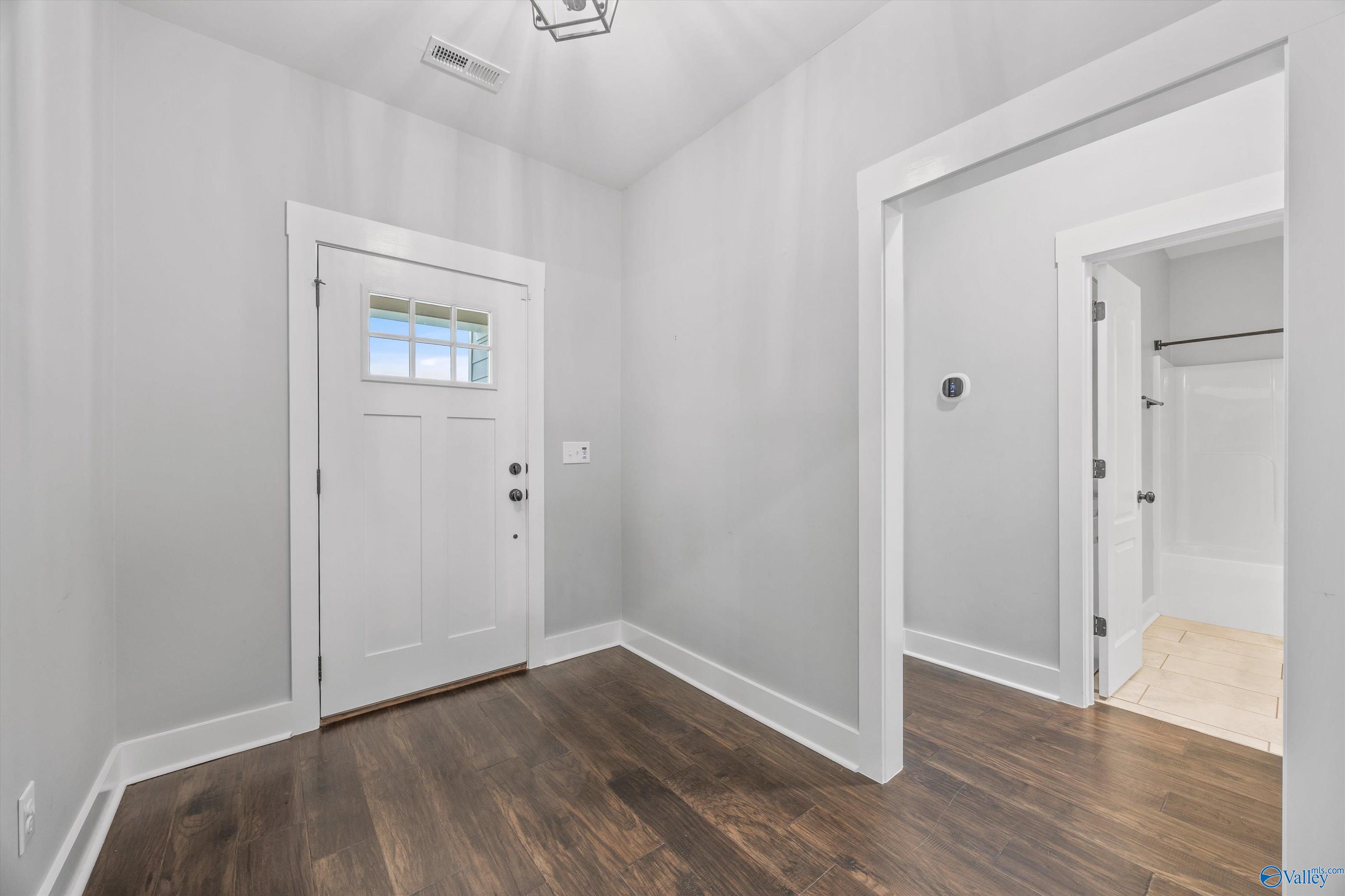 18 Notting Hill Place, Gurley, Alabama image 2