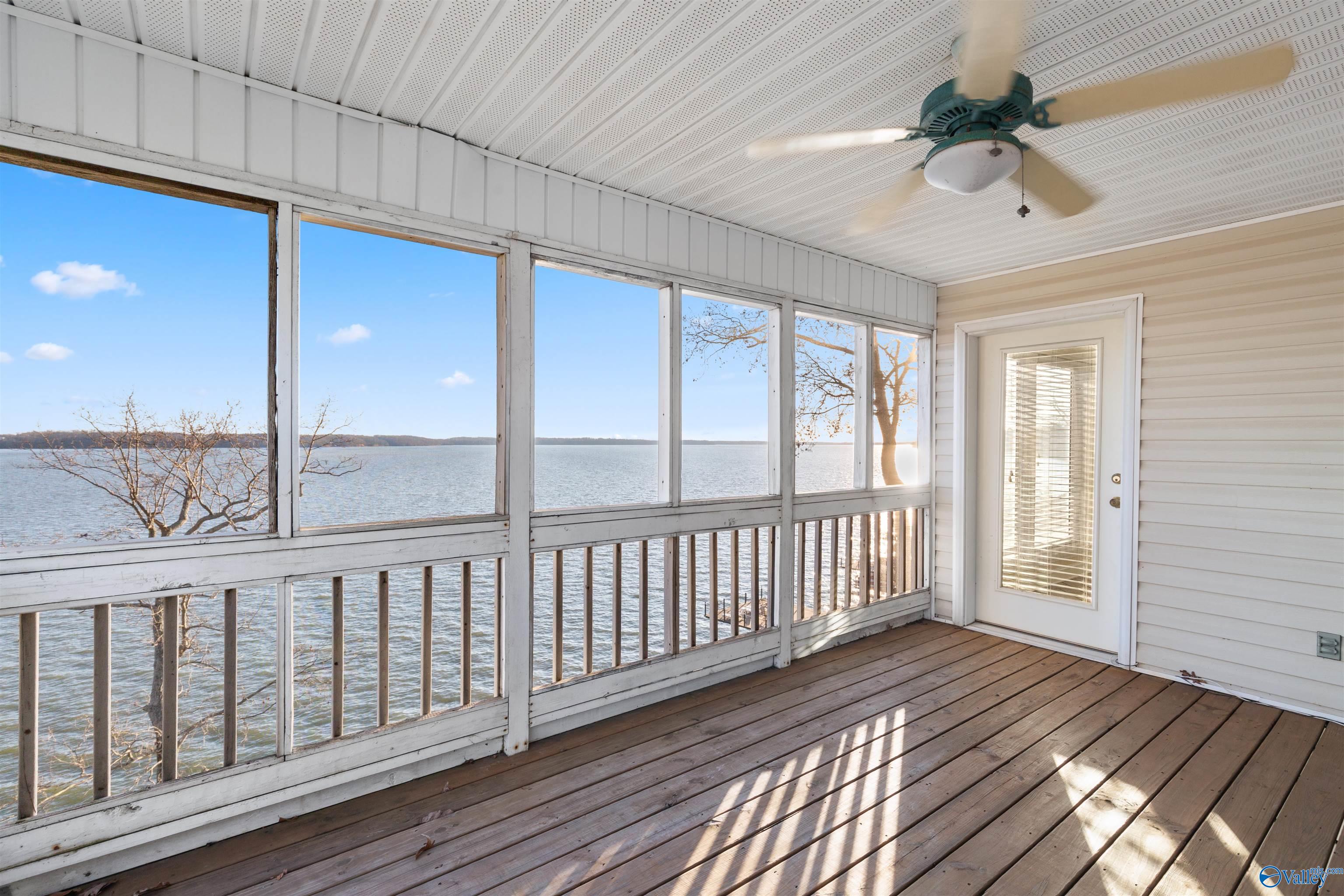 5380 Bay Shore Drive, Athens, Alabama image 9