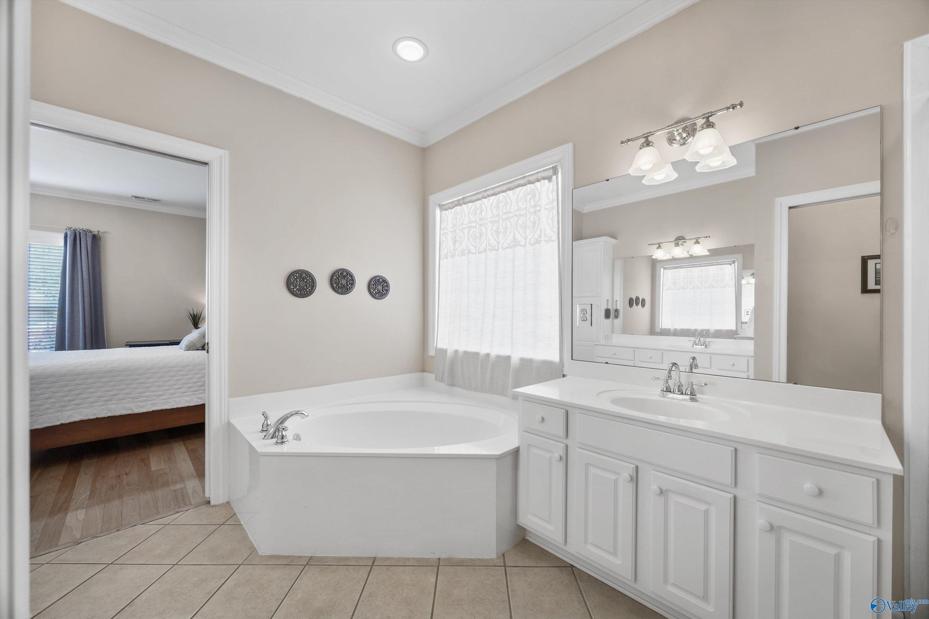 3105 Waterman Drive, Owens Cross Roads, Alabama image 18