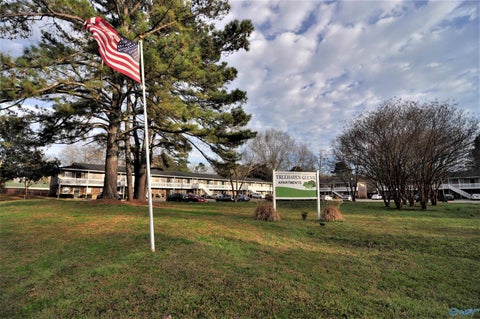 Apartment For Rent - 3913 Talwell Drive #17<br/> Huntsville, AL 35805