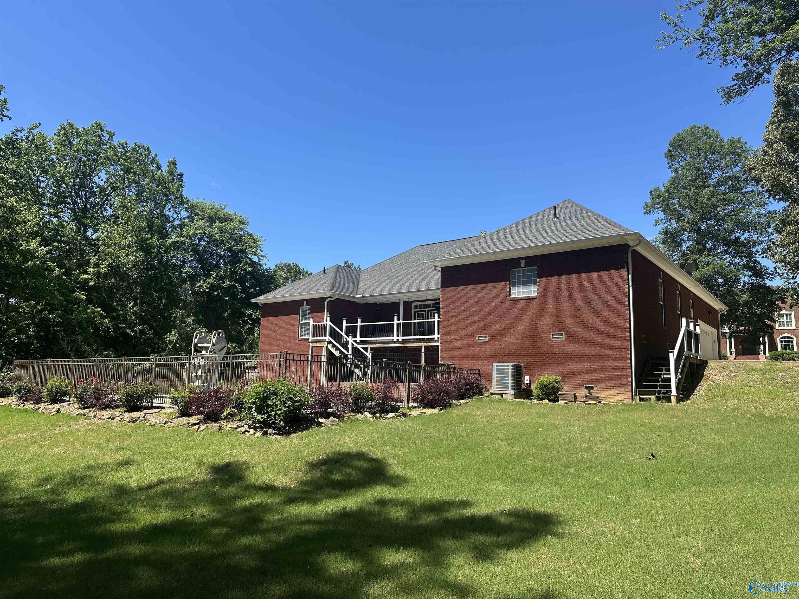 1969 Autumn Creek Drive, Arab, Alabama image 38
