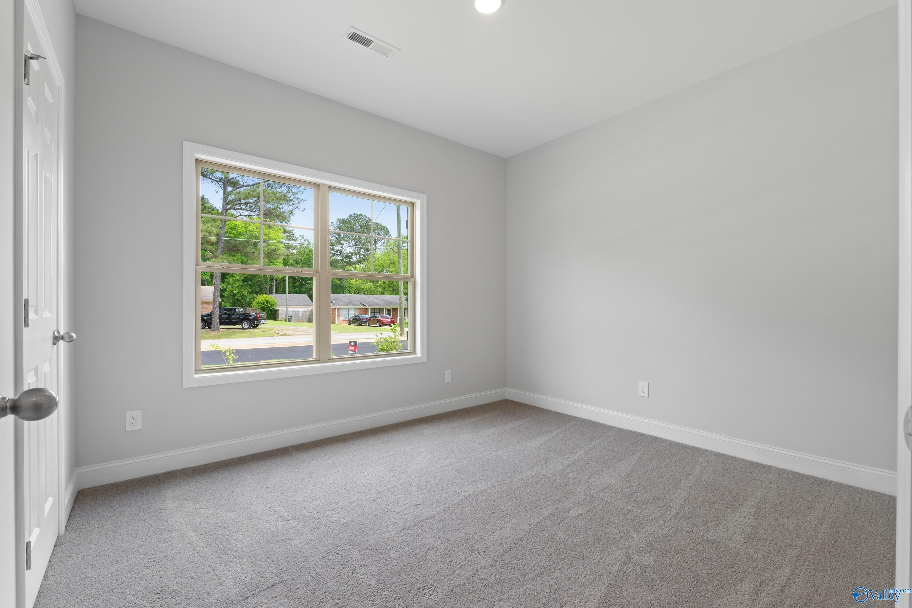 423 Lando Cain Road, Hartselle, Alabama image 4