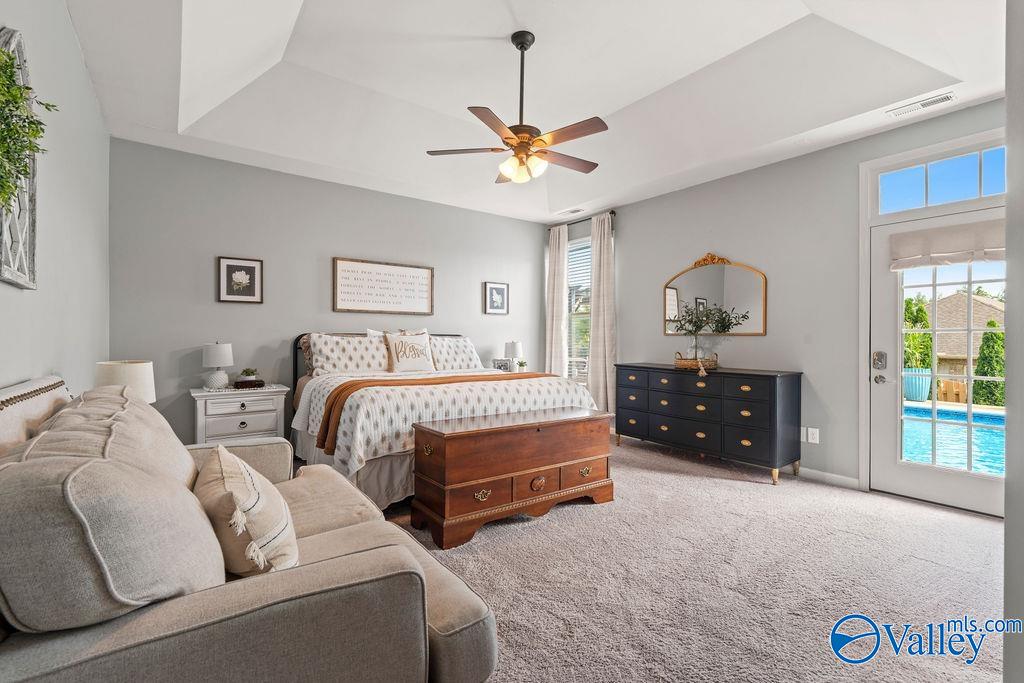 2905 Old Barn Circle
