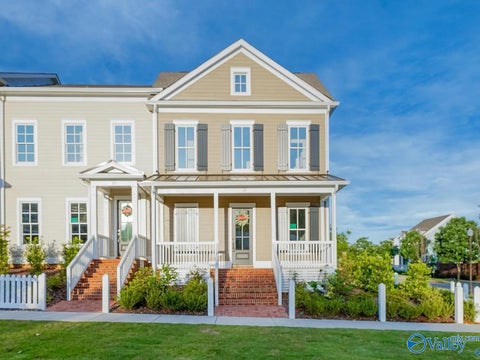 Townhouse For Sale - 20 Pine Street<br/> Madison County, Huntsville, AL 35806