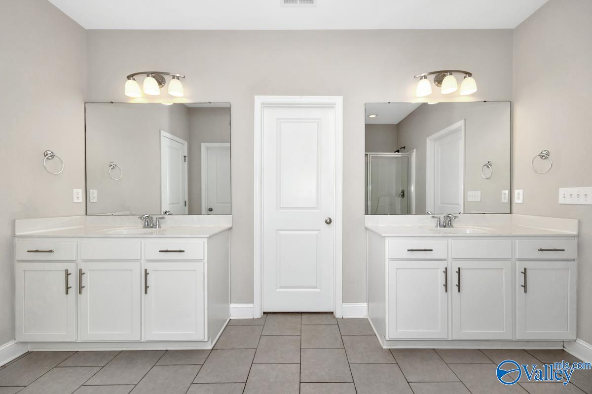 256 Dustin Lane, Madison, Alabama image 24
