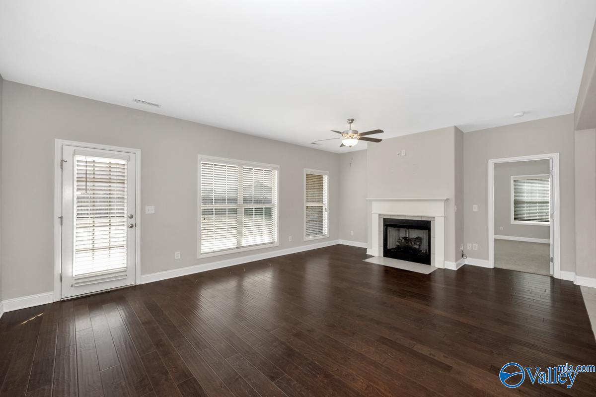 256 Dustin Lane, Madison, Alabama image 6