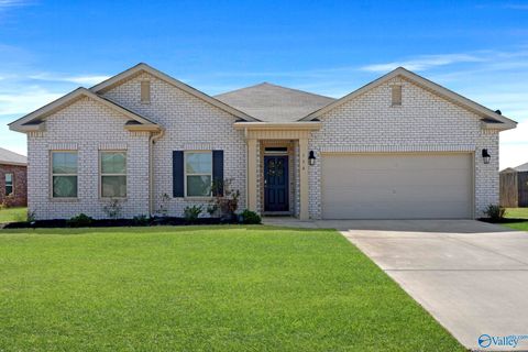 Homes For Sale - 156 Red Fox Way<br/> Meridianville, AL 35759