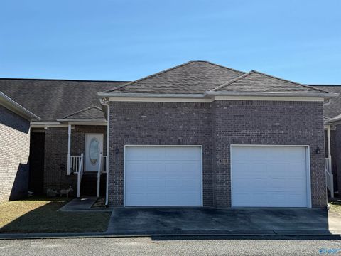 Townhouse For Sale - 504 Haynes Road<br/> Marshall County, Arab, AL 35016
