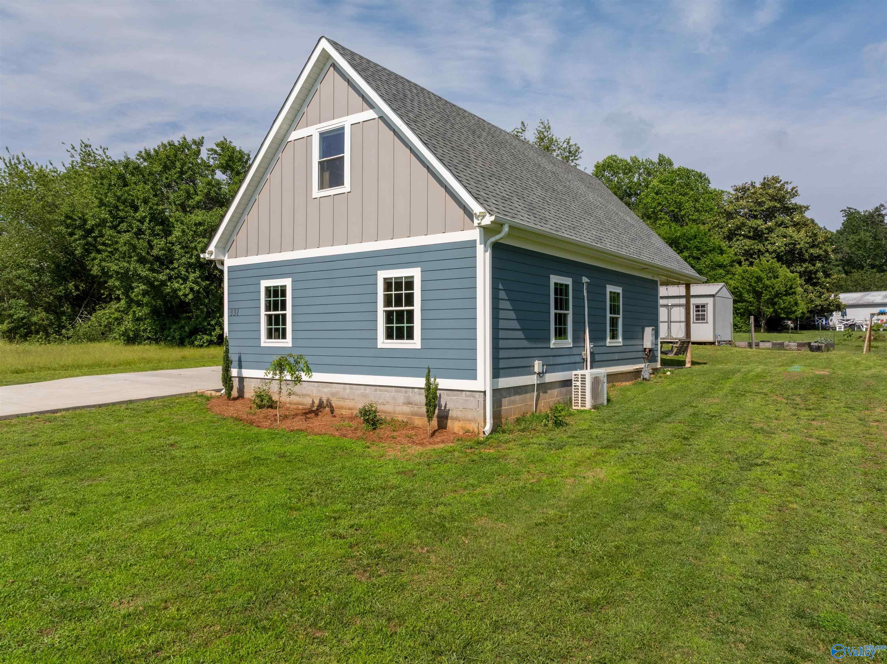 331 Ayers Circle, Grant, Alabama image 2