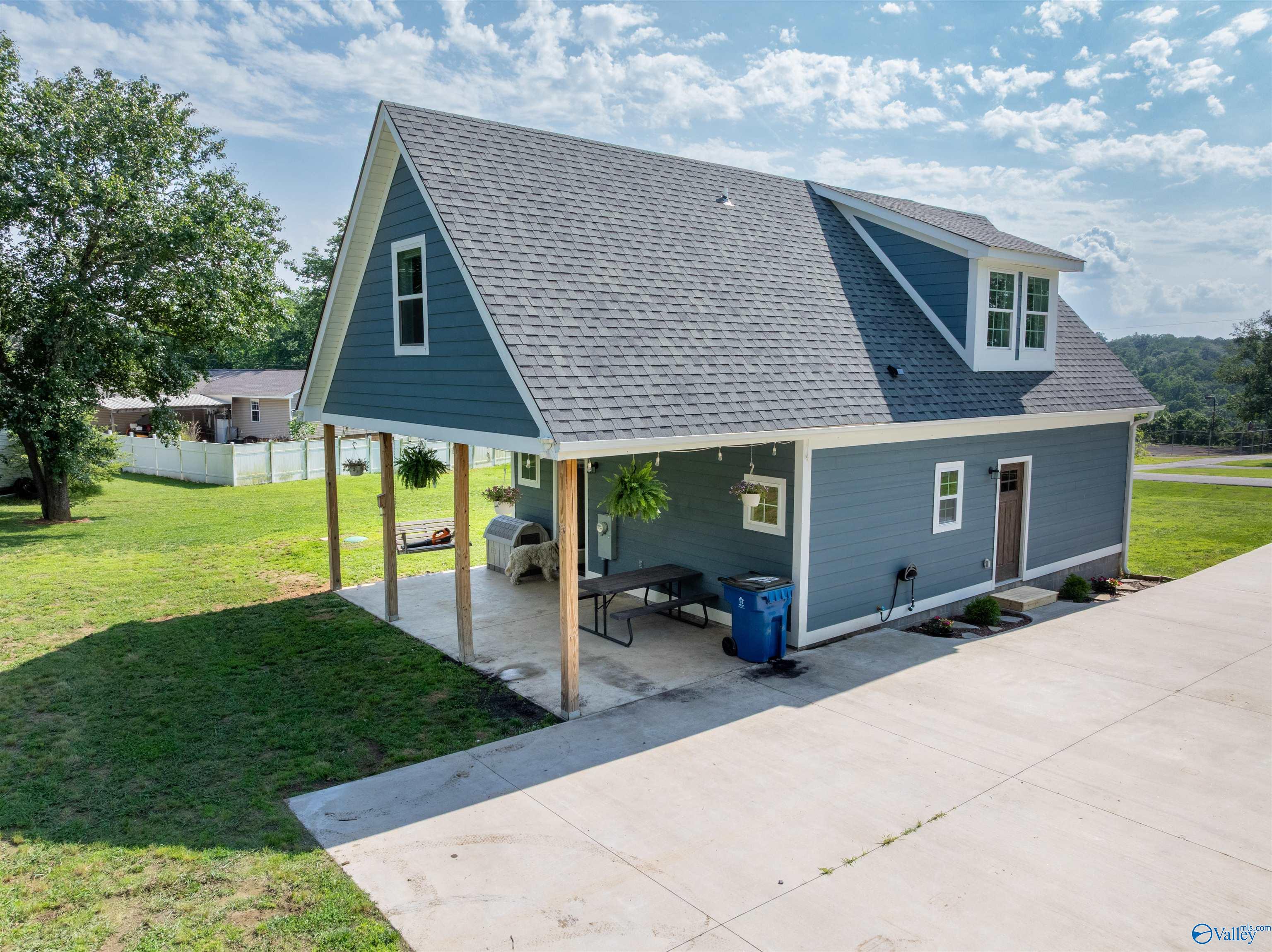331 Ayers Circle, Grant, Alabama image 1
